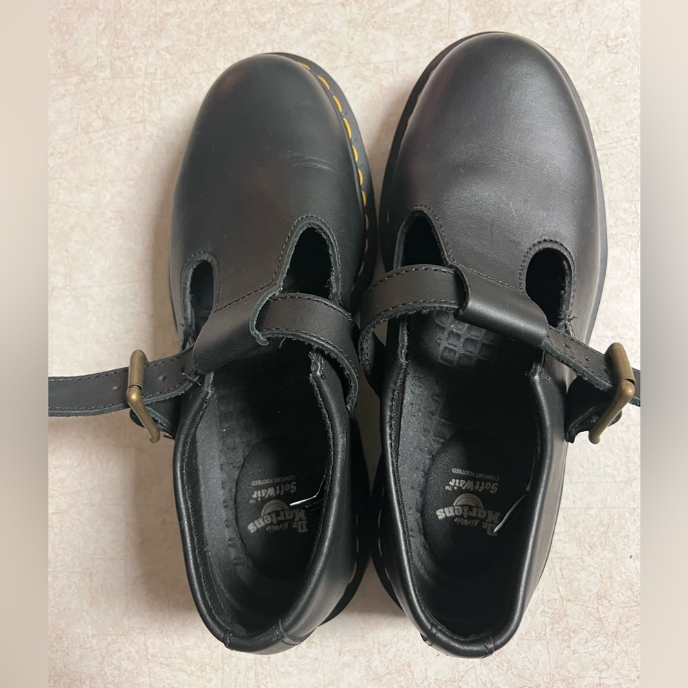 Dr.Marten T-Strap work shoes. Super cushion